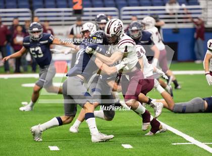 Thumbnail 2 in Calallen vs  Boerne-Champion (Class 5A Division I Quarterfinals) photogallery.