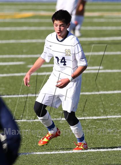 Thumbnail 1 in East Valley vs. Notre Dame (Valley Kickoff Classic) photogallery.