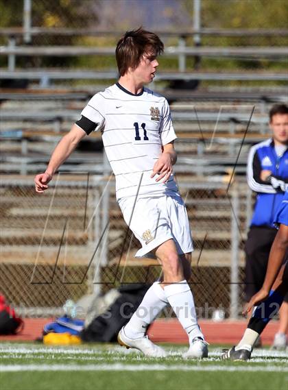 Thumbnail 3 in East Valley vs. Notre Dame (Valley Kickoff Classic) photogallery.