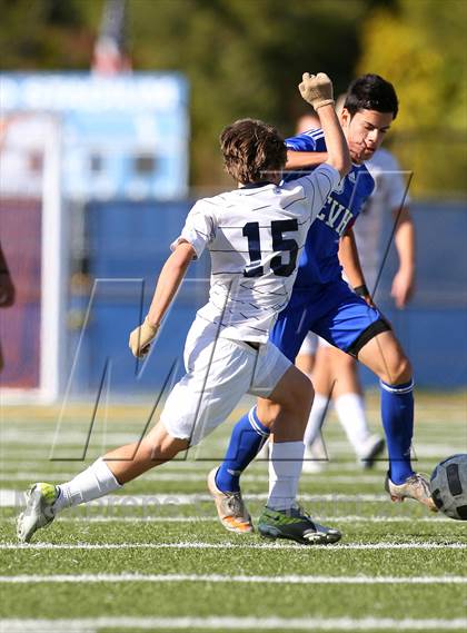 Thumbnail 3 in East Valley vs. Notre Dame (Valley Kickoff Classic) photogallery.