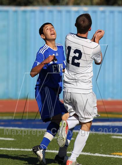 Thumbnail 2 in East Valley vs. Notre Dame (Valley Kickoff Classic) photogallery.