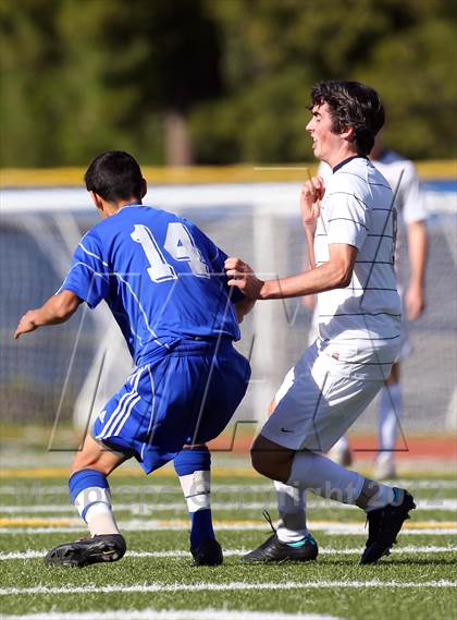 Thumbnail 3 in East Valley vs. Notre Dame (Valley Kickoff Classic) photogallery.