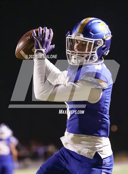 Thumbnail 3 in Archbishop Mitty vs. Serra (CIFCCS D1 Final) photogallery.