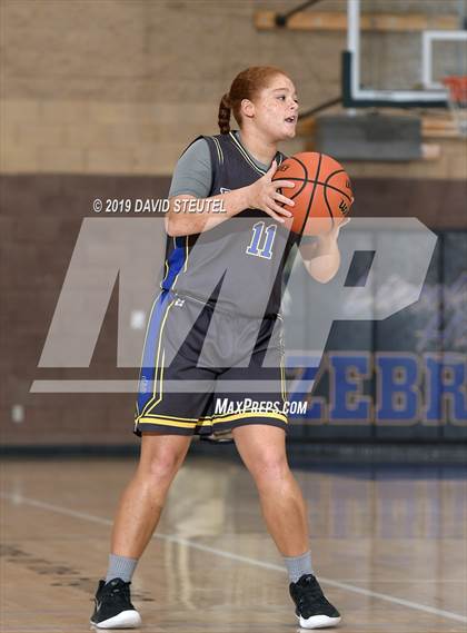 Thumbnail 2 in Del Campo vs. Yuba City (Lincoln Invitational) photogallery.