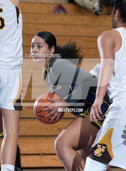 Thumbnail 3 in Del Campo vs. Yuba City (Lincoln Invitational) photogallery.