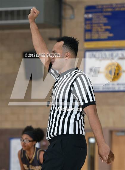 Thumbnail 1 in Del Campo vs. Yuba City (Lincoln Invitational) photogallery.