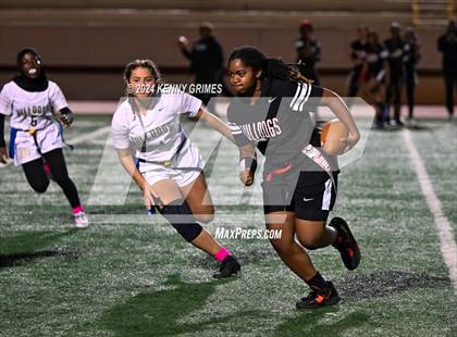 Thumbnail 2 in Decatur vs. Tri-Cities photogallery.