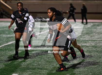 Thumbnail 1 in Decatur vs. Tri-Cities photogallery.
