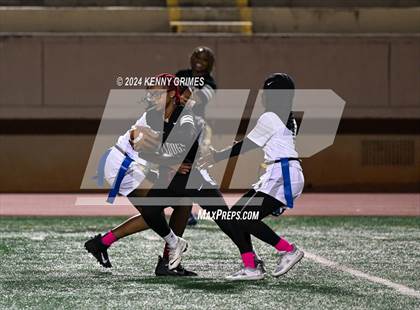 Thumbnail 1 in Decatur vs. Tri-Cities photogallery.