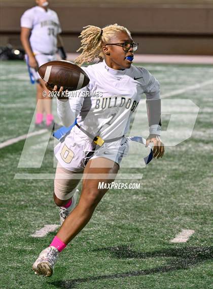 Thumbnail 1 in Decatur vs. Tri-Cities photogallery.