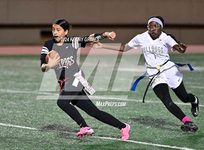 Thumbnail 1 in Decatur vs. Tri-Cities photogallery.