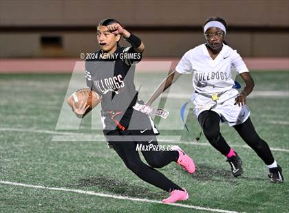 Thumbnail 3 in Decatur vs. Tri-Cities photogallery.