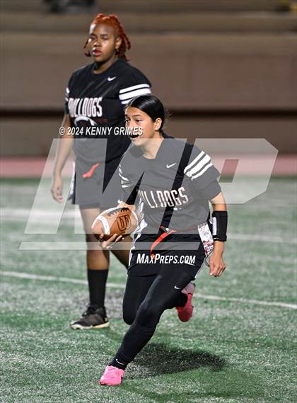 Thumbnail 2 in Decatur vs. Tri-Cities photogallery.