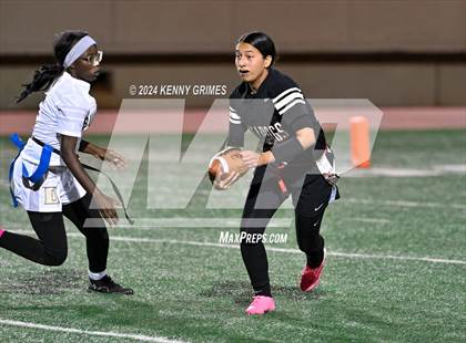 Thumbnail 1 in Decatur vs. Tri-Cities photogallery.