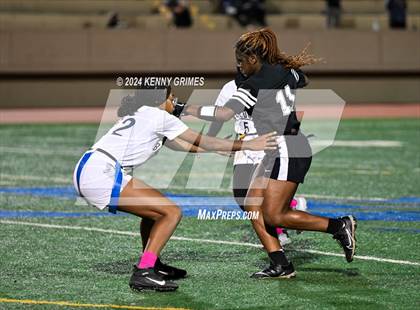 Thumbnail 3 in Decatur vs. Tri-Cities photogallery.
