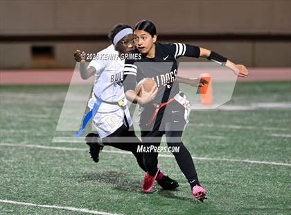 Thumbnail 3 in Decatur vs. Tri-Cities photogallery.