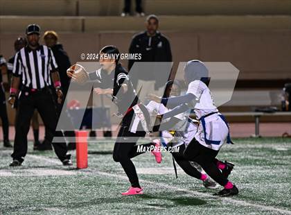 Thumbnail 1 in Decatur vs. Tri-Cities photogallery.