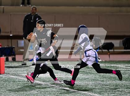 Thumbnail 3 in Decatur vs. Tri-Cities photogallery.