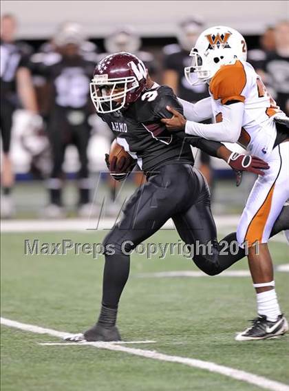 Thumbnail 1 in West Mesquite vs. Wylie (4A Division 1 Region 2 Semifinals) photogallery.