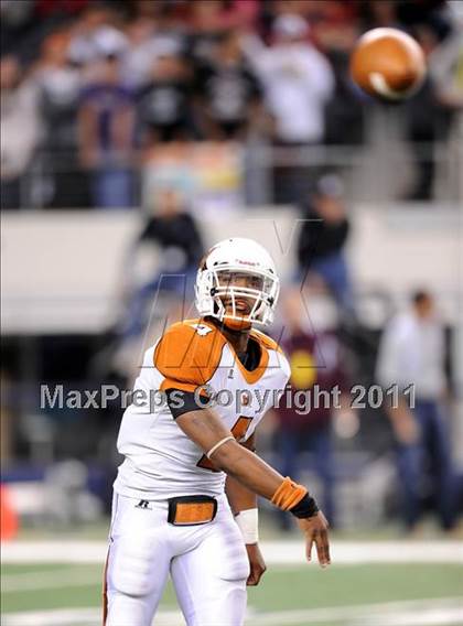 Thumbnail 3 in West Mesquite vs. Wylie (4A Division 1 Region 2 Semifinals) photogallery.