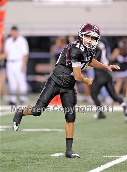 Thumbnail 2 in West Mesquite vs. Wylie (4A Division 1 Region 2 Semifinals) photogallery.