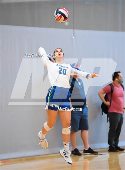 Thumbnail 3 in Horizon vs. Xavier College Prep (Nike Tournament of Champions) photogallery.