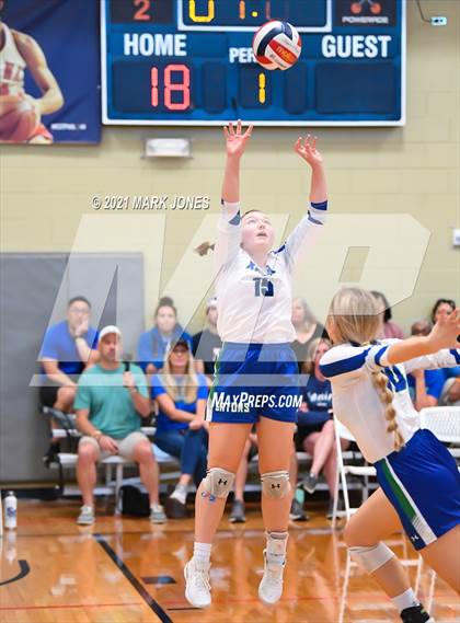 Thumbnail 2 in Horizon vs. Xavier College Prep (Nike Tournament of Champions) photogallery.