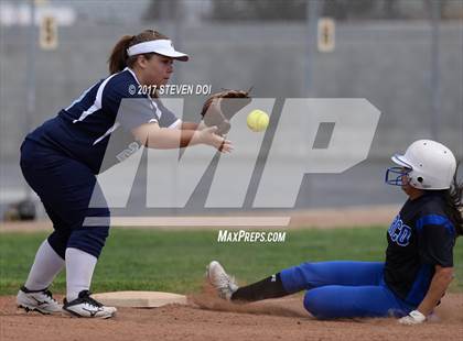 Thumbnail 3 in Los Osos @ Norco photogallery.