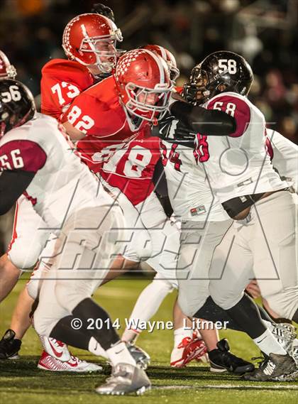 Thumbnail 1 in Louisville Ballard @ Dixie (KHSAA Class 6A Commonwealth Gridiron Bowl) photogallery.
