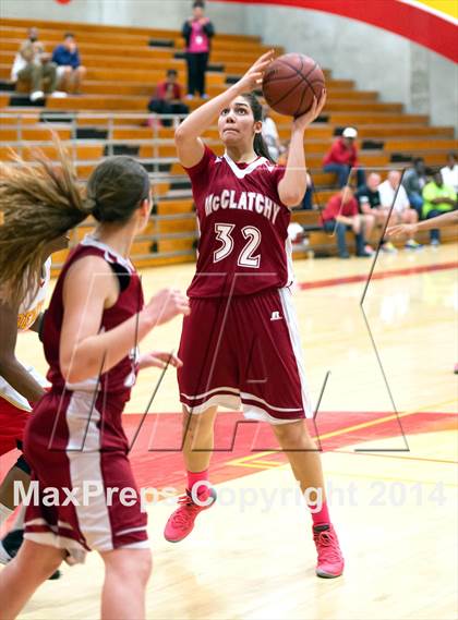 Thumbnail 1 in McClatchy @ Berkeley (CIF NorCal Regional D1 Playoffs) photogallery.
