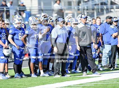 Thumbnail 3 in Gunter vs. Daingerfield (UIL 3A Area Playoff) photogallery.