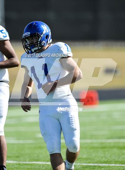 Thumbnail 1 in Gunter vs. Daingerfield (UIL 3A Area Playoff) photogallery.