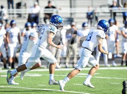 Thumbnail 2 in Gunter vs. Daingerfield (UIL 3A Area Playoff) photogallery.