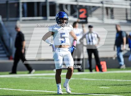 Thumbnail 1 in Gunter vs. Daingerfield (UIL 3A Area Playoff) photogallery.