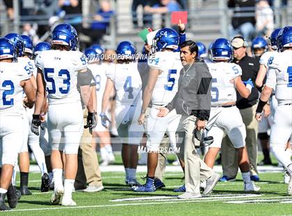 Thumbnail 1 in Gunter vs. Daingerfield (UIL 3A Area Playoff) photogallery.