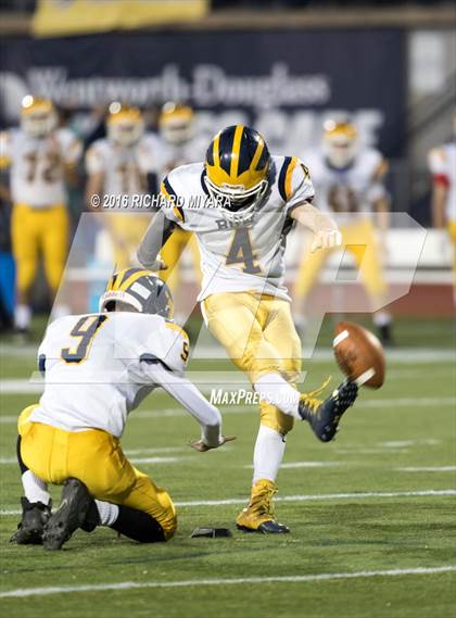 Thumbnail 3 in Plymouth vs. Bow (NHIAA D2 Final) photogallery.