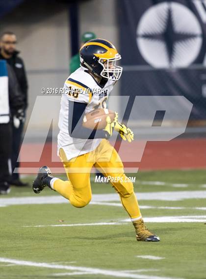 Thumbnail 2 in Plymouth vs. Bow (NHIAA D2 Final) photogallery.