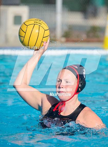 Thumbnail 1 in California @ Carondelet photogallery.