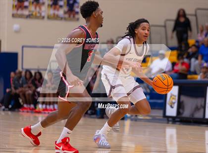 Thumbnail 3 in Dutchtown vs Hillgrove (Georgia's Elite 8 Tip Off Classic) photogallery.