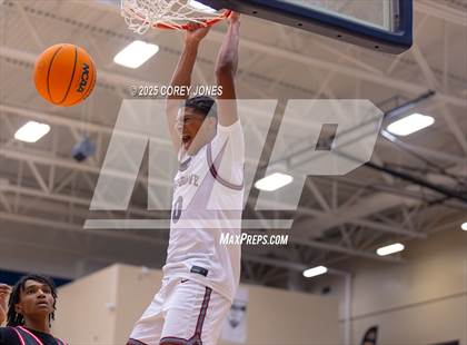 Thumbnail 2 in Dutchtown vs Hillgrove (Georgia's Elite 8 Tip Off Classic) photogallery.