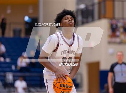 Thumbnail 3 in Dutchtown vs Hillgrove (Georgia's Elite 8 Tip Off Classic) photogallery.