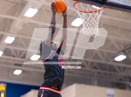 Thumbnail 1 in Dutchtown vs Hillgrove (Georgia's Elite 8 Tip Off Classic) photogallery.