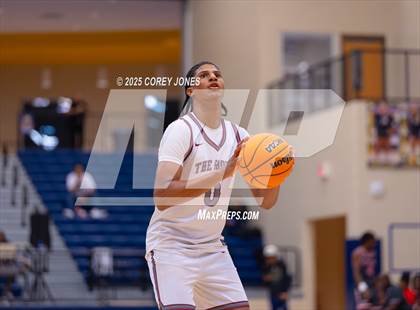 Thumbnail 2 in Dutchtown vs Hillgrove (Georgia's Elite 8 Tip Off Classic) photogallery.