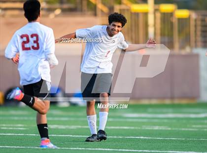 Thumbnail 3 in Francis Parker vs Classical Academy photogallery.
