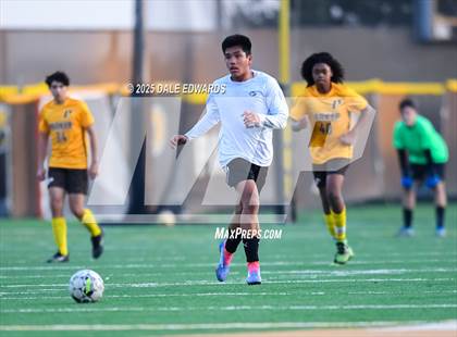 Thumbnail 3 in Francis Parker vs Classical Academy photogallery.