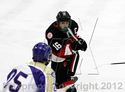 Thumbnail 2 in Christian Brothers vs Chaminade photogallery.