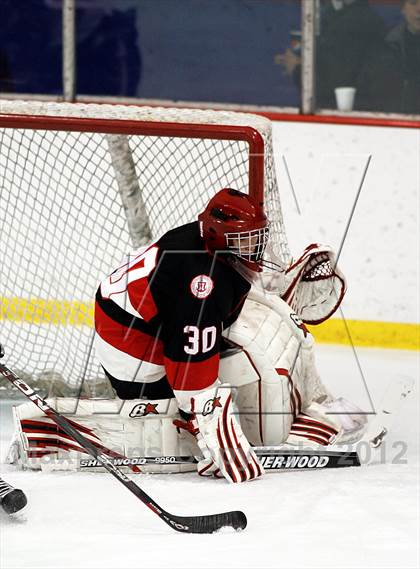 Thumbnail 2 in Christian Brothers vs Chaminade photogallery.