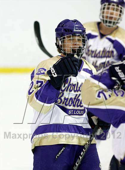 Thumbnail 1 in Christian Brothers vs Chaminade photogallery.