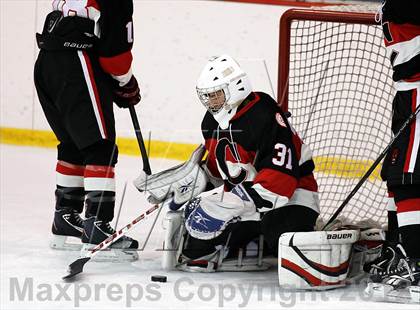 Thumbnail 3 in Christian Brothers vs Chaminade photogallery.