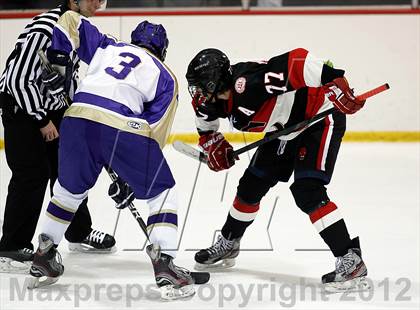 Thumbnail 1 in Christian Brothers vs Chaminade photogallery.